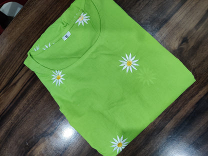 Flower Embroidered Midi Kurti!
