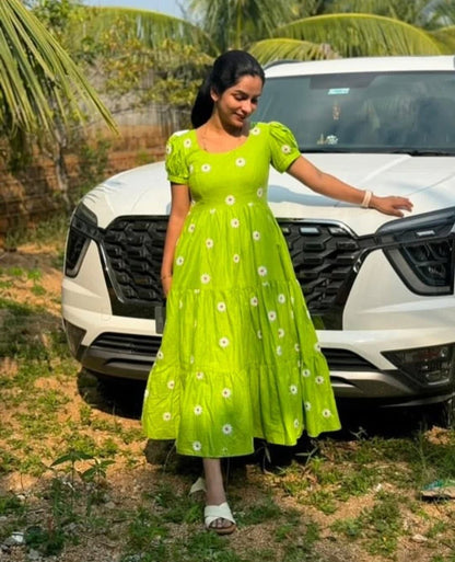 Flower Embroidered Midi Kurti!