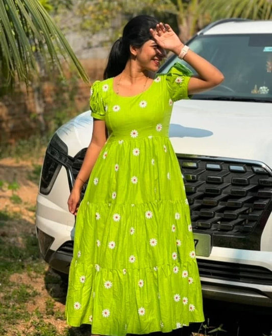 Flower Embroidered Midi Kurti!