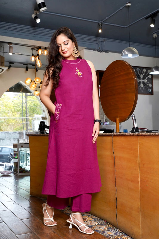 Royal Libas Elegant A-Line Cotton Kurta Set With Embroidery Detailing - Sleeves Attached