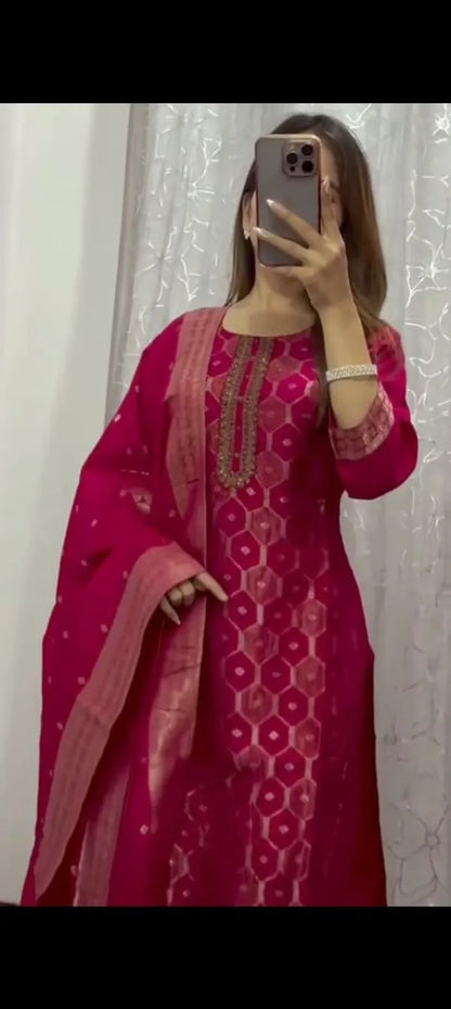 NEW ARRIVAL - JENI SUIT SET