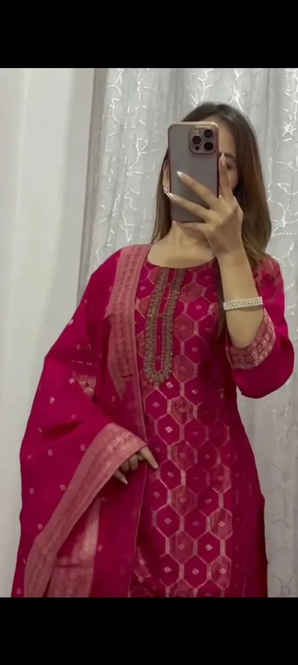 NEW ARRIVAL - JENI SUIT SET