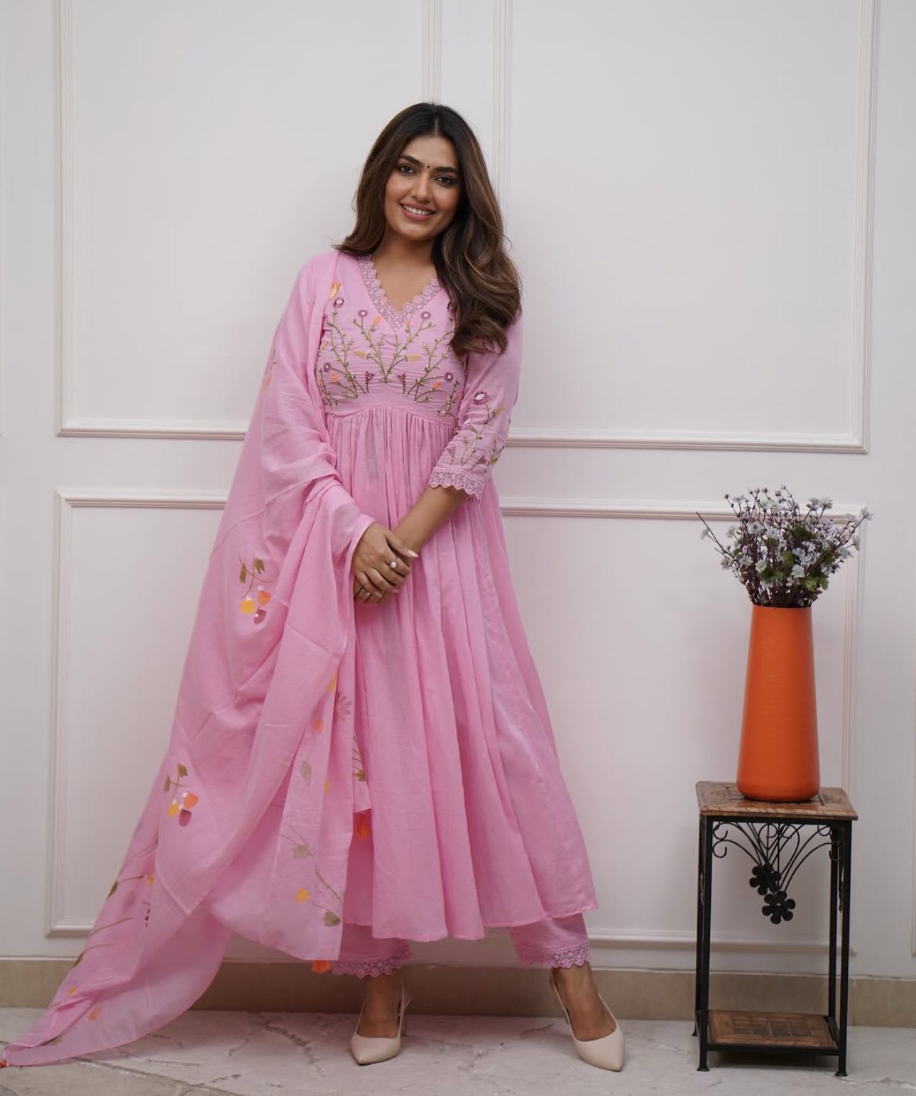 Pink Cotton Kurti Set With Embroidery Work