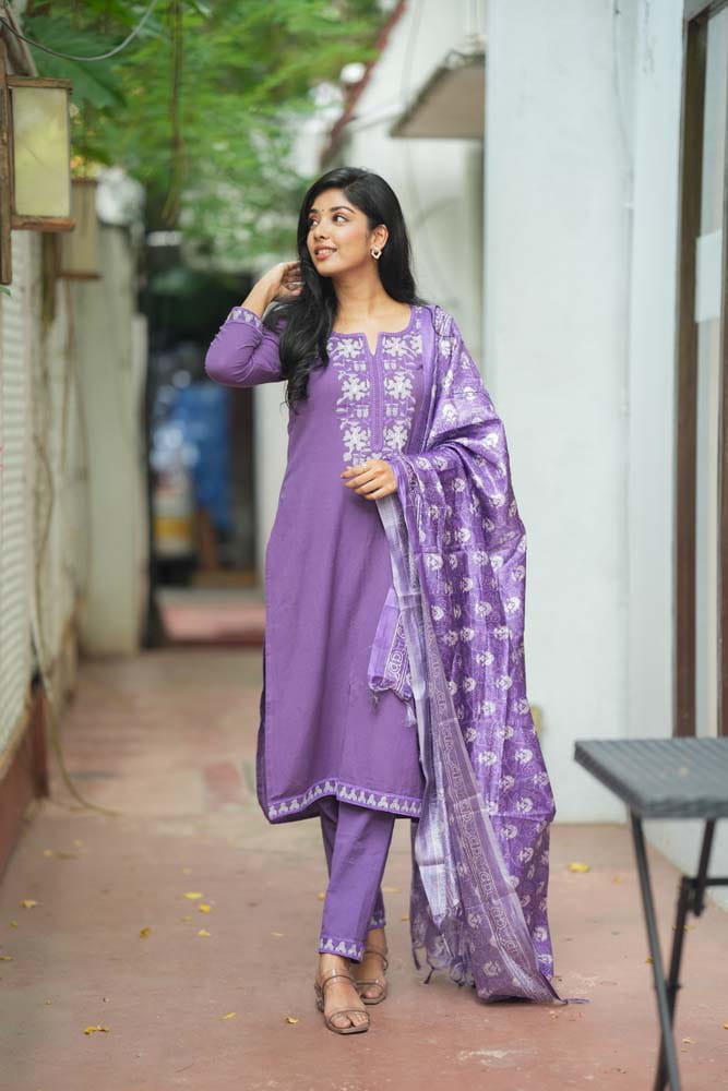 Purple Embroidered Salwar Kameez Set With